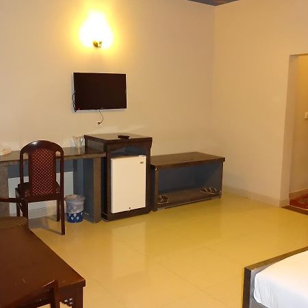 Hotel Sky Towers Karachi Ngoại thất bức ảnh