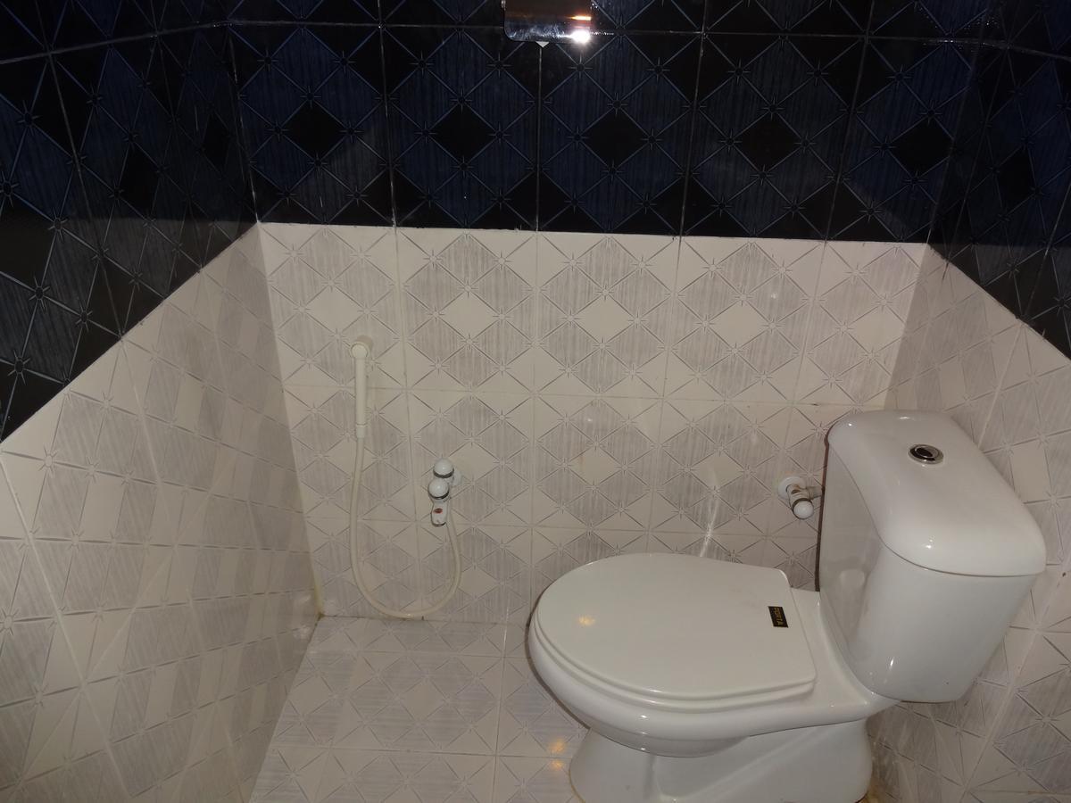 Hotel Sky Towers Karachi Ngoại thất bức ảnh